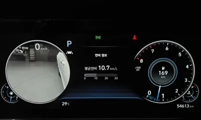 Hyundai Grandeur 2020, 54613 км, за 16738.87 USD - фото 8