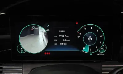 Hyundai Grandeur 2023, 26000 км, за 19160.88 USD - фото 8