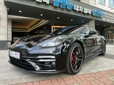 Porsche Panamera · 2024 год