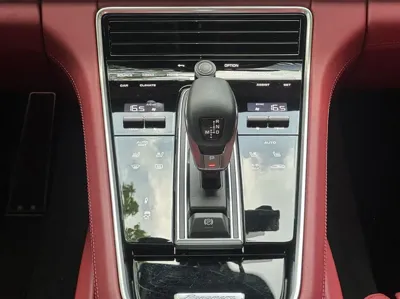 Porsche Panamera 2024, 26300 км, за 121081.5 USD - фото 9