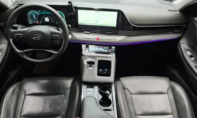 Hyundai Grandeur 2020, 79744 км, за 16221.51 USD - фото 7