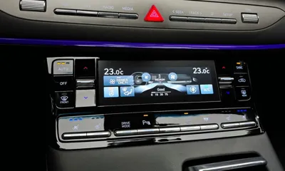 Hyundai Grandeur 2020, 79744 км, за 16221.51 USD - фото 32