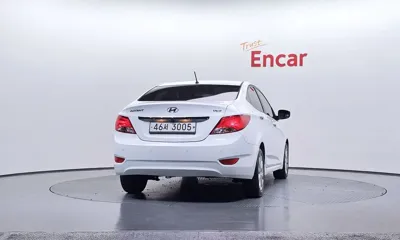 Hyundai Accent 2015, 180370 км, за 2537.08 USD