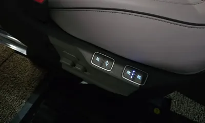 Hyundai Staria 2023, 25013 км, за 31135.04 USD - фото 20