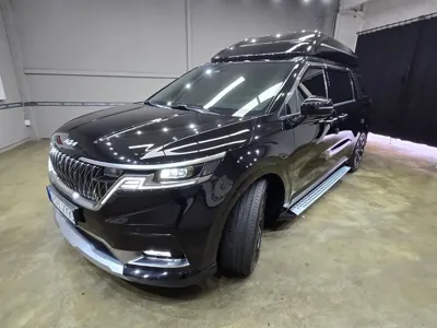 Kia Canival · 2023 год