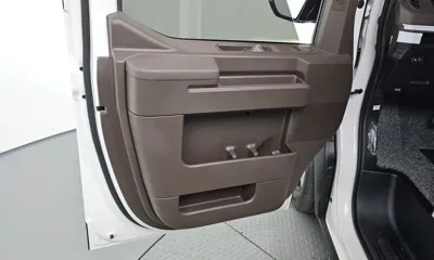 Kia PV5 2026, 814 км, за 31386.33 USD - фото 24