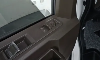 Kia PV5 2026, 814 км, за 31386.33 USD - фото 28