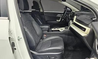 Kia Sportage 2023, 40027 км, за 18905.08 USD - фото 12