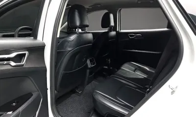 Kia Sportage 2023, 127304 км, за 13079.46 USD - фото 12
