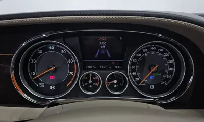 Bentley Flying Spur 2014, 31017 км, за 34790.6 USD - фото 8