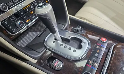 Bentley Flying Spur 2014, 31017 км, за 34790.6 USD - фото 9