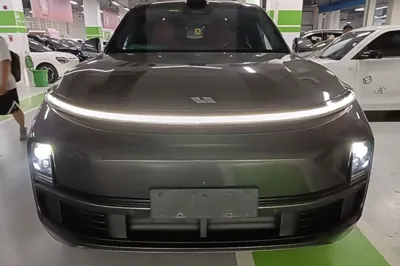 Li Auto L9 2022, 107400 км, за 36398 USD