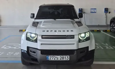 Land Rover Defender · 2025 год