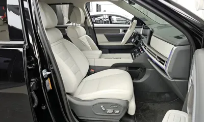 Hyundai Santafe 2025, 6894 км, за 27023.45 USD - фото 11