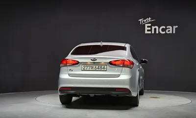 Kia K3 2016, 103749 км, за 4095.43 USD