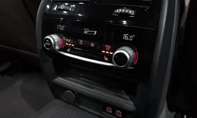 BMW 5-Series 2021, 72047 км, за 22311.93 USD - фото 33