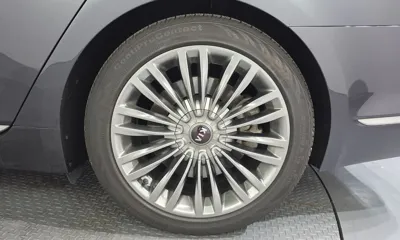 Kia K9 2019, 305365 км, за 9910.8 USD