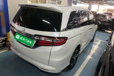 Honda Odyssey 2017, 51300 км, за 17532 USD - фото 6