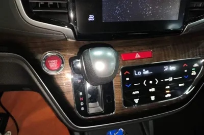 Honda Odyssey 2017, 51300 км, за 17532 USD - фото 21