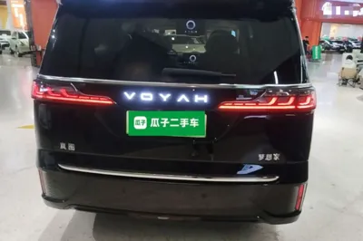 Voyah Dream 2025, 18600 км, за 41521 USD