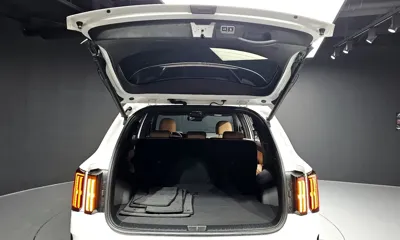 Kia Sorento 2023, 16921 км, за 20198.66 USD - фото 20