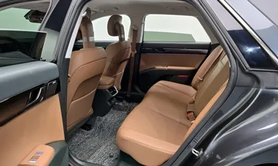 Hyundai Grandeur 2024, 83878 км, за 23874.6 USD - фото 12
