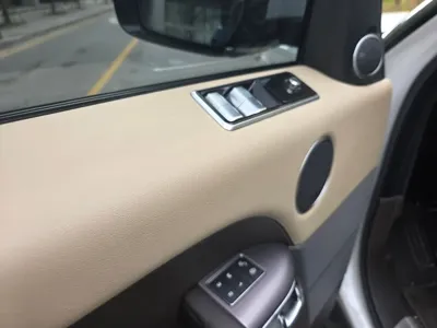 Land Rover Range Rover Sport 2019, 70000 км, за 32265.4 USD - фото 6