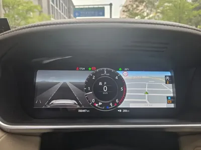 Land Rover Range Rover Sport 2019, 70000 км, за 32265.4 USD - фото 8