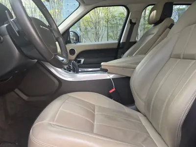 Land Rover Range Rover Sport 2019, 70000 км, за 32265.4 USD - фото 13