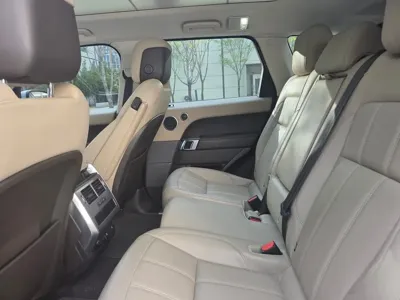 Land Rover Range Rover Sport 2019, 70000 км, за 32265.4 USD - фото 16