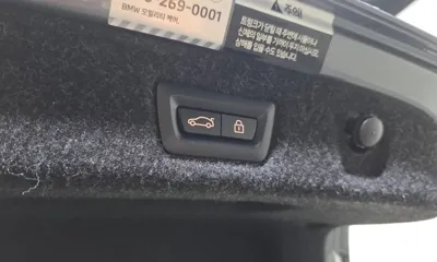BMW 5-Series 2023, 44103 км, за 24720.29 USD - фото 20