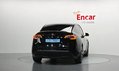 Tesla Model Y 2021, 80082 км, за 24267.16 USD