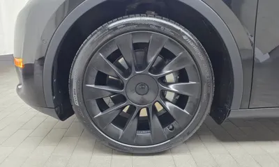 Tesla Model Y 2021, 80082 км, за 24267.16 USD