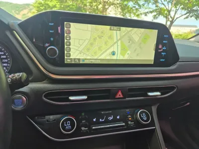 Hyundai Sonata 2020, 76237 км, за 10097.73 USD - фото 9