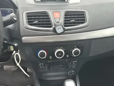 Renault-KoreaSamsung SM3 2016, 54900 км, за 1651.8 USD - фото 6