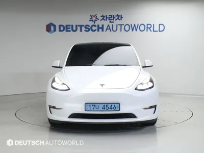 Tesla Model Y 2021, 139603 км, за 23959.56 USD