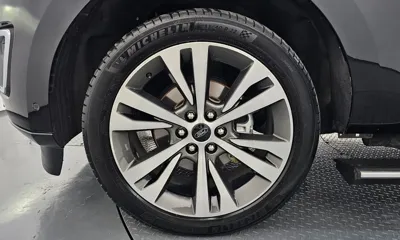 Ford Expedition 2021, 83633 км, за 25272.42 USD