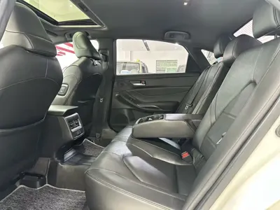 Toyota Avalon 2021, 38000 км, за 16497.11 USD - фото 6