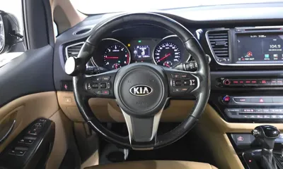Kia Canival 2016, 113602 км, за 9881.03 USD - фото 13