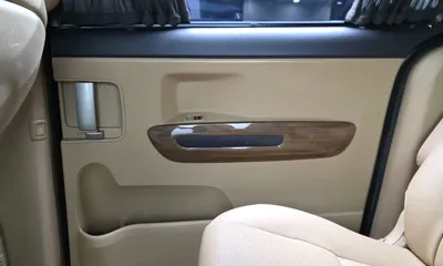 Kia Canival 2016, 113602 км, за 9881.03 USD - фото 25