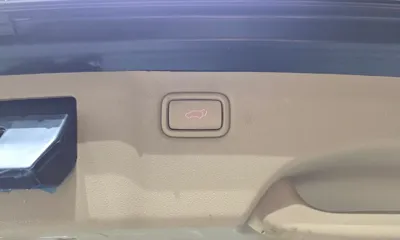 Kia Canival 2016, 113602 км, за 9881.03 USD - фото 31