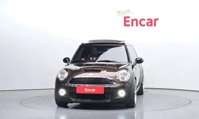 MINI Clubman 2009, 164143 км, за 2973.24 USD