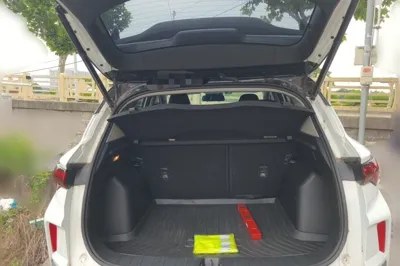 Geely Auto Coolray 2022, 7800 км, за 11940 USD - фото 16