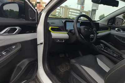 Geely Auto Coolray 2022, 7800 км, за 11940 USD - фото 19