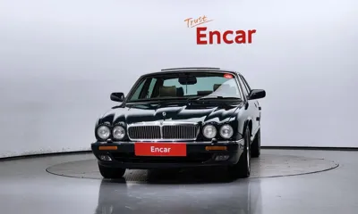 Jaguar XJ-6 1996, 194464 км, за 10831.58 USD