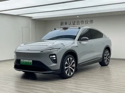 Nio EC7 · 2023 год
