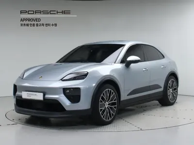 Porsche Macan · 2025 год