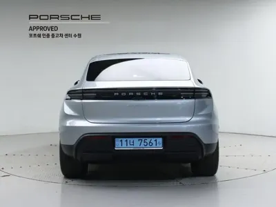 Porsche Macan 2025, 3340 км, за 71357.77 USD