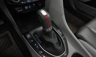 Hyundai Veloster 2018, 135959 км, за 5750.93 USD - фото 9
