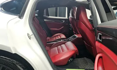 Porsche Panamera 2018, 298927 км, за 30327.05 USD - фото 12